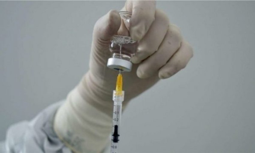 Nis testimin vaksina italiane Takis-Rottapharm