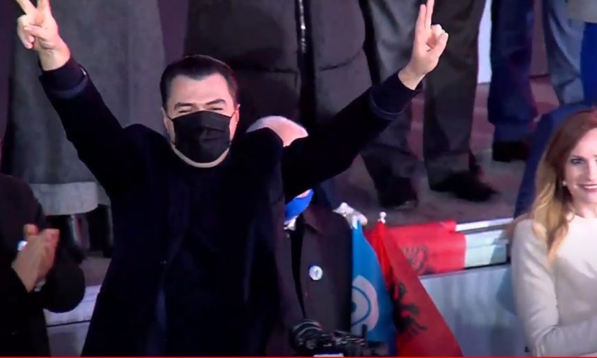 Zbulohet arsyeja pse Basha u vonua në çeljen e fushatës së PD