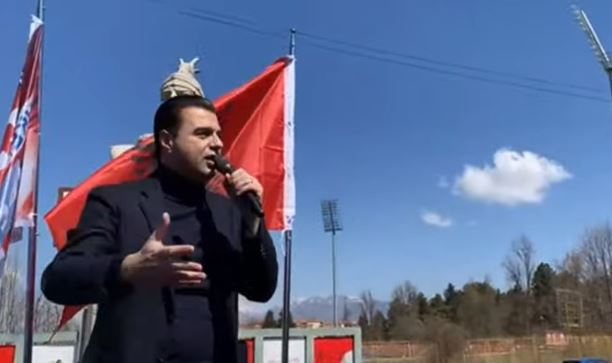 Basha pritet me entuziazëm në Korçë: Ju nuk po prisni, por po i prini ndryshimit