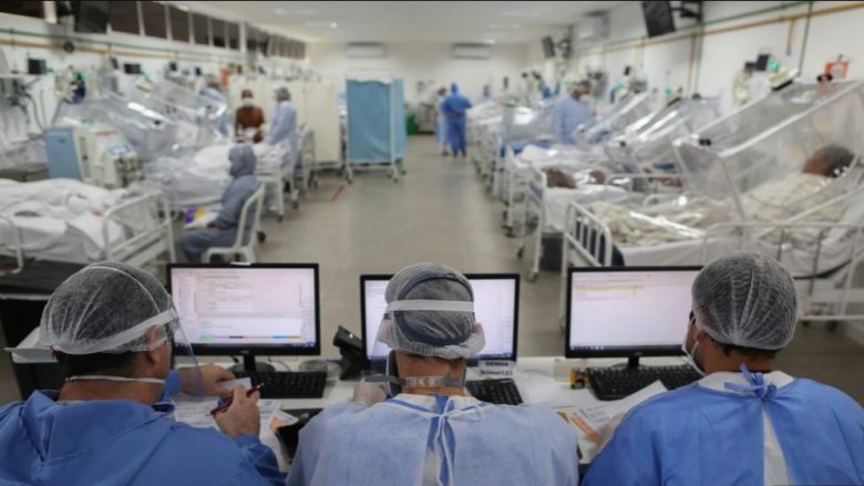 Spitalet në Brazil buzë kolapsit, regjistrohen afro 4 mijë vdekje në ditë
