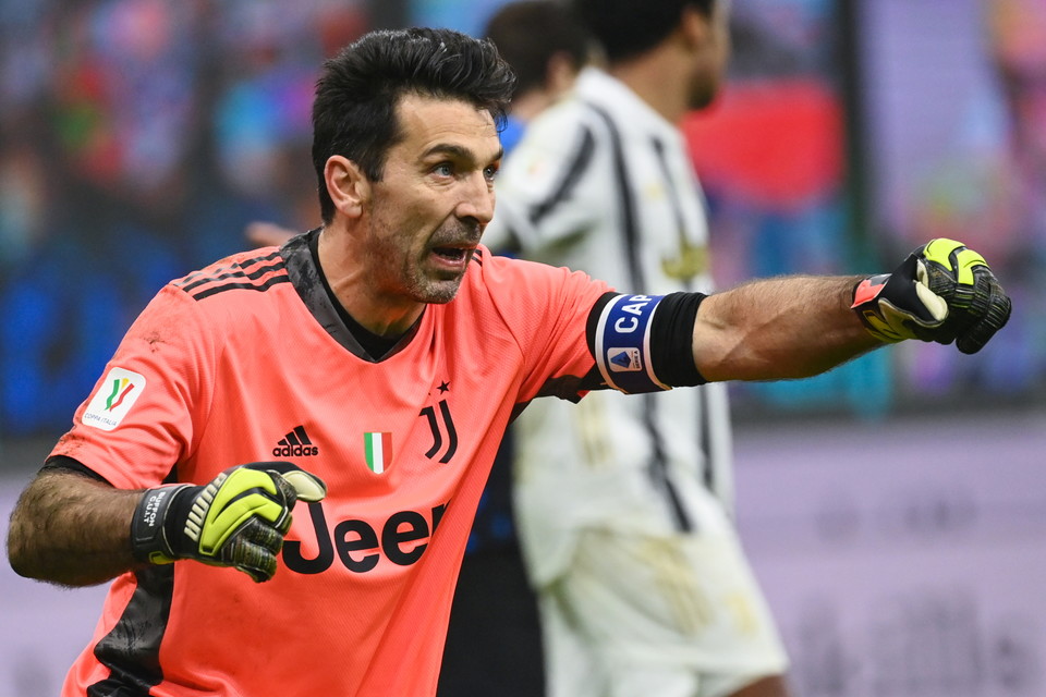 Buffon drejt “divorcit” me Juven, një klub i madh ose lamtumirë futbollit