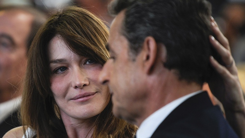 Carla Bruni mbështet bashkëshortin Sarkozy: E vërteta do të mbizotërojë