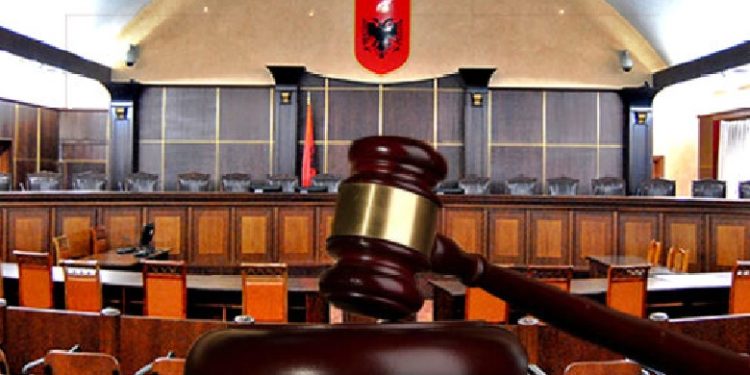 KLGJ i dërgon Presidentit Meta 4 emra për Gjykatën e Lartë