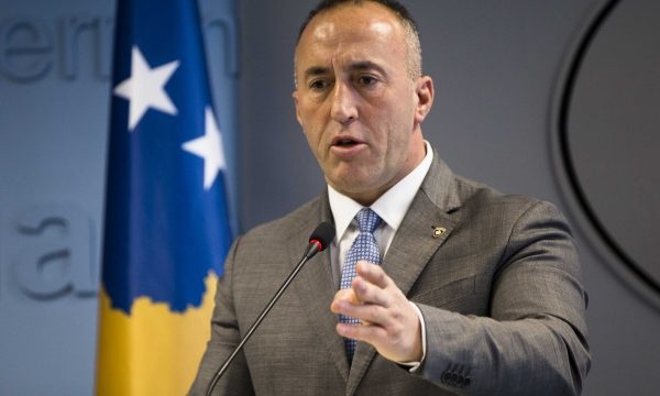 Haradinaj nuk do të heqë dorë nga mandati i deputetit