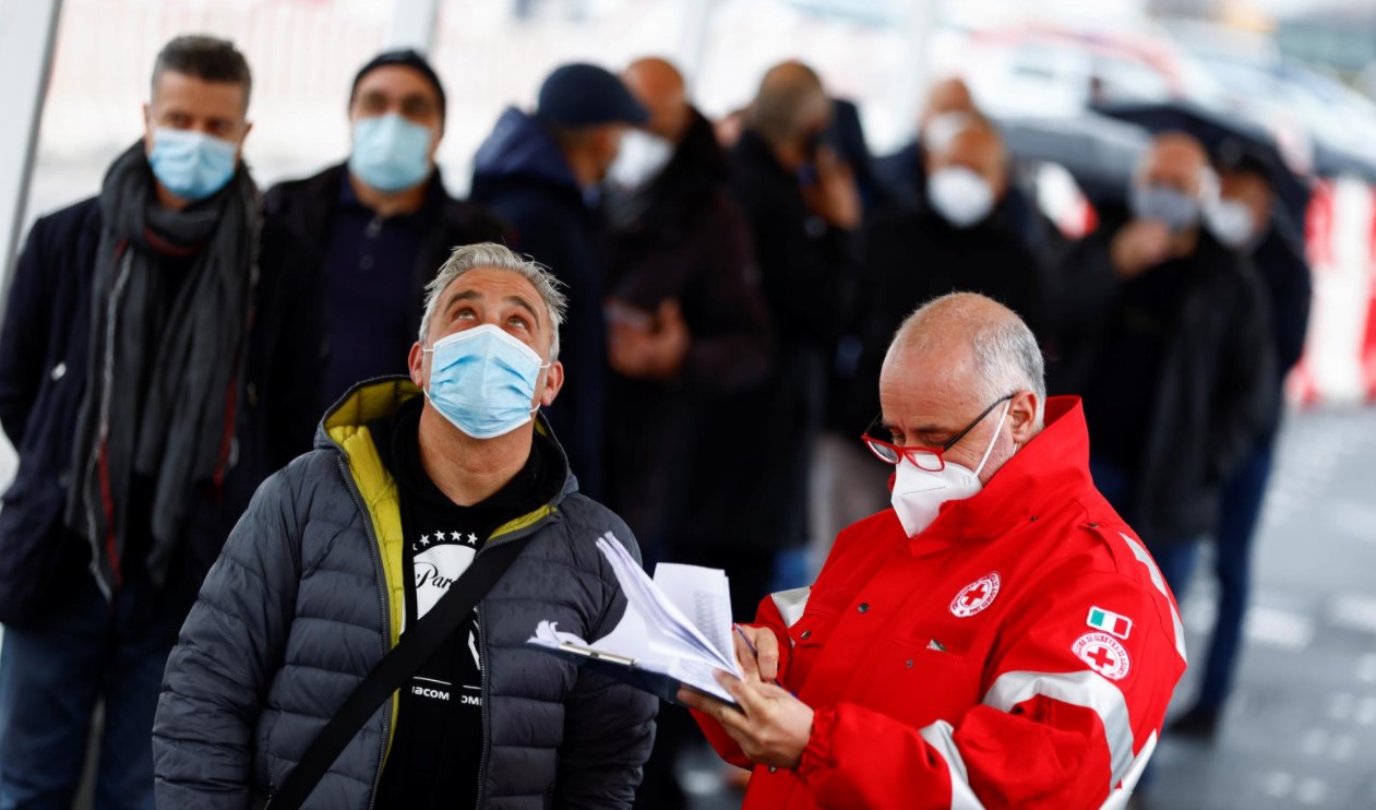 Italia synon të vaksinojë 80% të popullsisë deri në vjeshtë