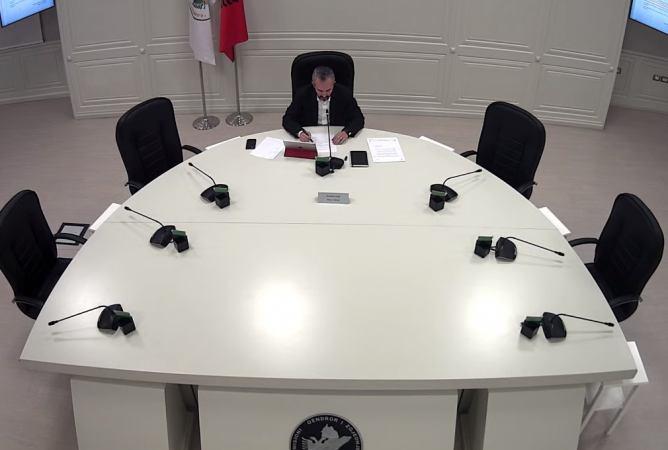 KQZ shkresë Ramës, partive politike dhe ODIHR, çfarë iu kërkon