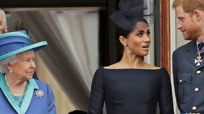 Mbretëresha Elizabeth “e shkatërruar” pas intervistës së Meghan Markle dhe princ Harry