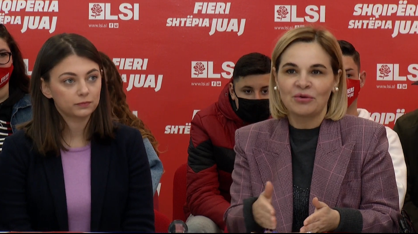 “Duan punë duke qëndruar në kafe”, Kryemadhi-Ramës: Kryeministër që e shtyn rininë të ikë në emigracion