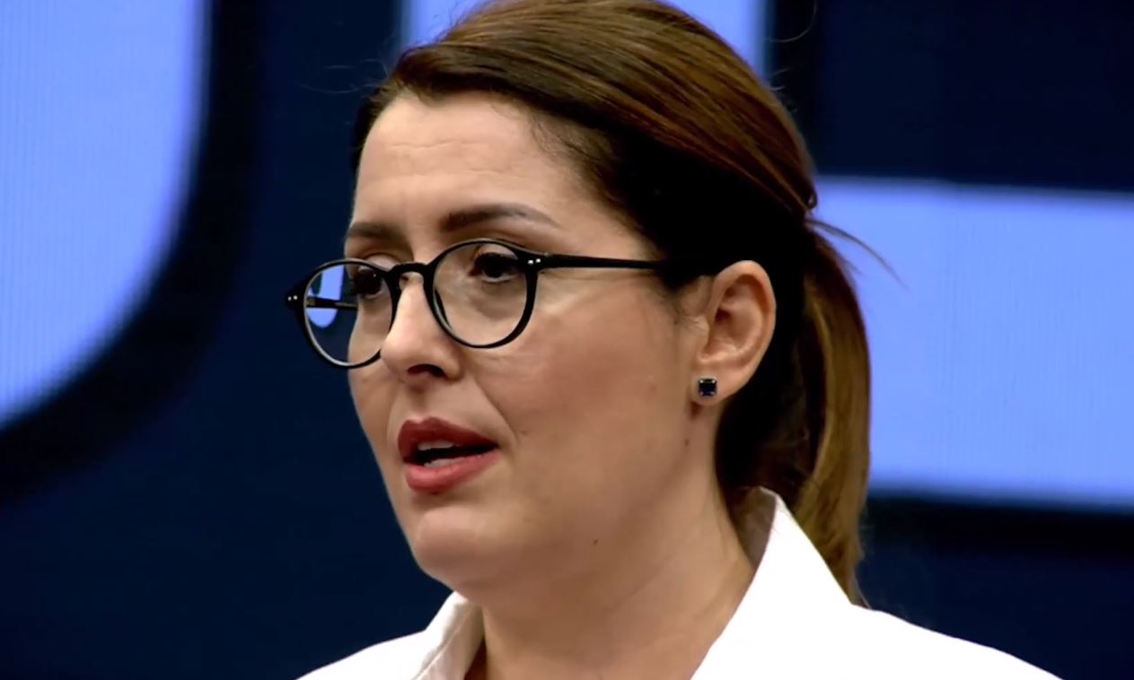 Manastirliu: Ky vit ka qenë luftë, por nuk jemi dorëzuar! Vijojmë vaksinimin pa u ndalur derisa ta marrë çdo shqiptar