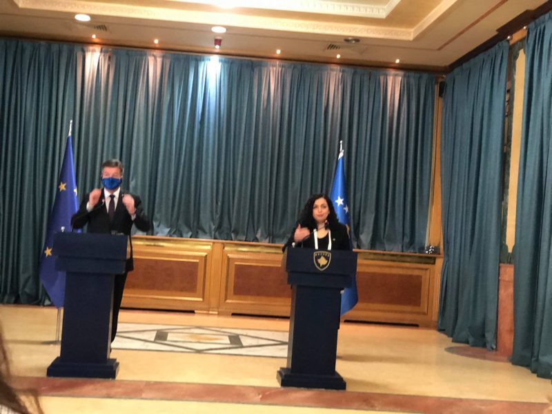 Osmani pas takimit me Lajçak: Procesi i dialogut duhet të rishikohet