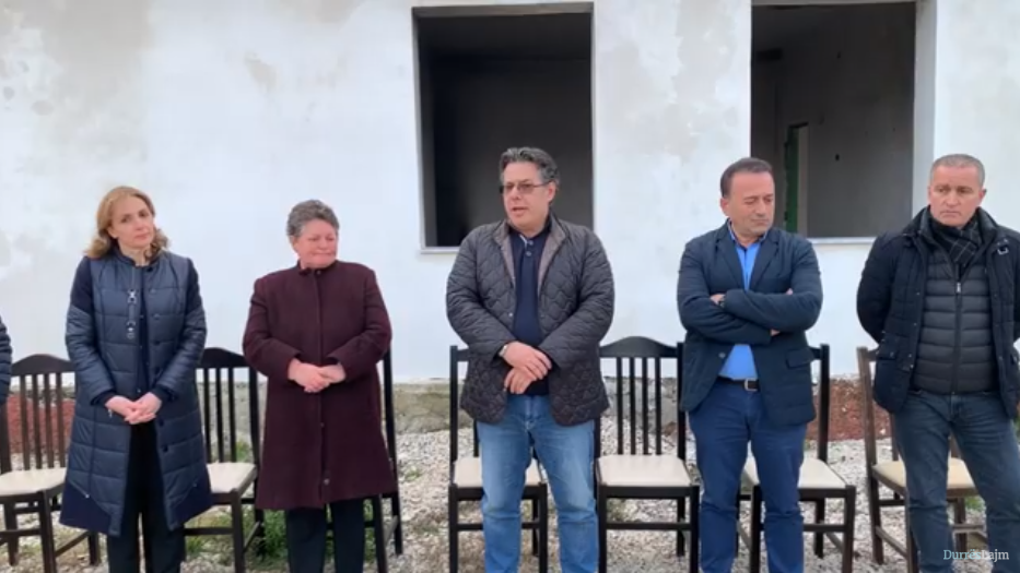 Dëmet e tërmetit, Paloka: Njerëzit janë jashtë prej gati dy vitesh (VIDEO)