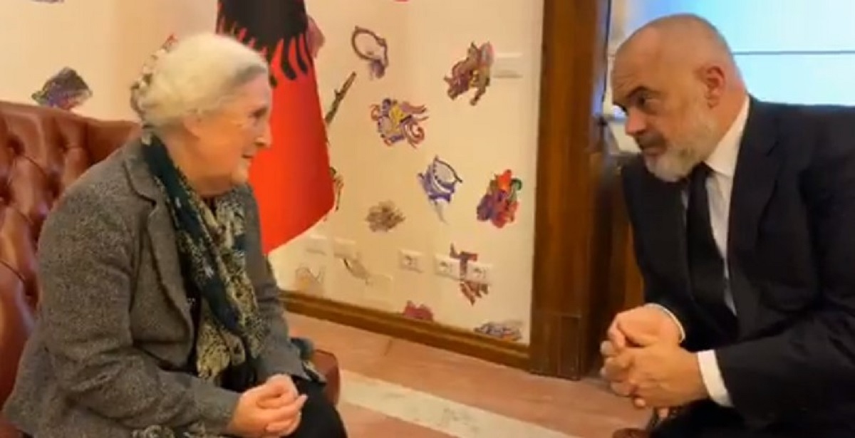 Inxhinierja Luljeta Bozo kandidon për deputete në listat e Partisë Socialiste