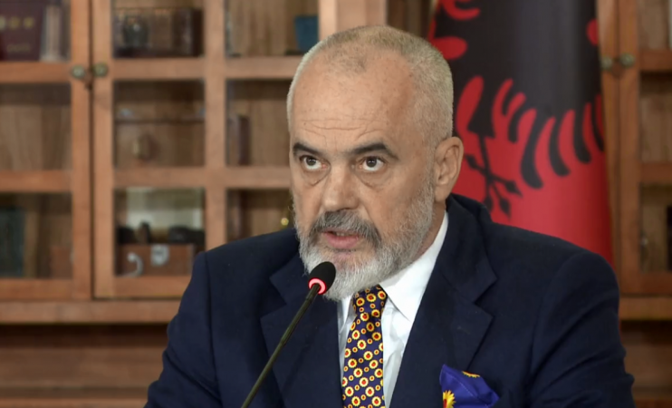 7 marsi, Rama urim për mësuesit: Po kaloni vit të vështirë, më e mira është ende përpara nesh