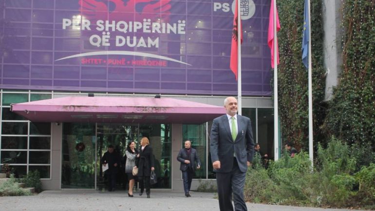 Lëvizja surprizë, Rama largon deputeten e qarkut Durrës