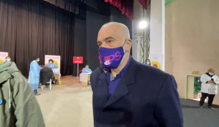 Rama: Në një kohë të shkurtër mbyllim dozën e parë të vaksinimit masiv