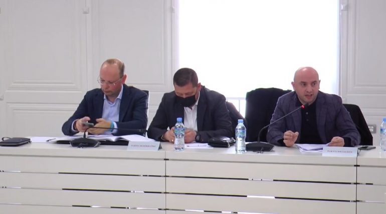 Ankesa e PD/ KAS tërhiqet për vendimin e reduktimit të listës së kandidatëve