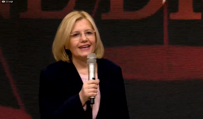 Hysi në fjalimin e fundit si politikane: Reforma në drejtësi universitet i dytë, na thanë “jeni burrnesha”