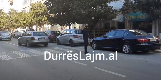 Durrës, humb jetën 58-vjeçari që u ndje keq në makinë