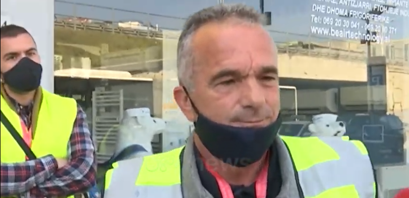 Zjarri në qendrën tregtare, shefi i Zjarrfikësve: Temperaturat brenda në magazinë arrijnë 980 gradë celcius