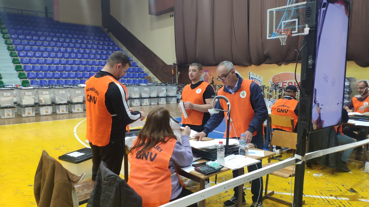 Bastioni i tyre nuk i zhgënjen demokratët e Durrësit, një tjetër NJA i konfirmon forcë e parë