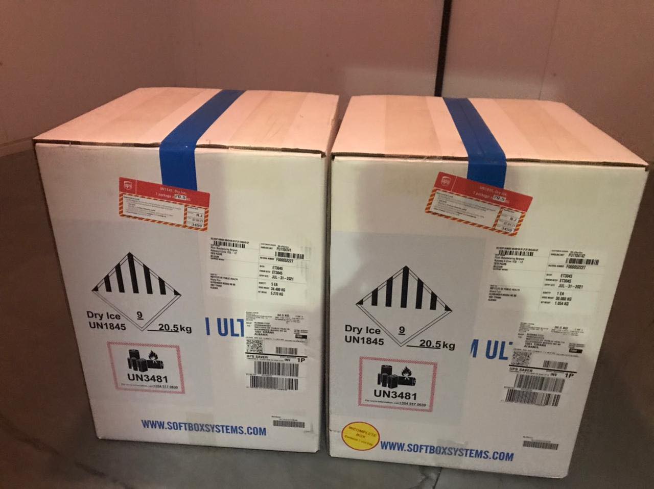 Mbërrijnë në Rinas më shumë se 22 mijë doza të vaksinës Pfizer