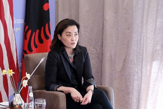 “Votoni ndryshimin”/ Yuri Kim sqaron deklaratën e bërë në emision