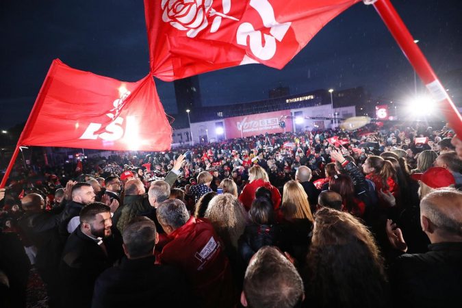 Mbylli fushatën, Kryemadhi: Të dielën të gjithë bashkë, në shtëpinë e shqiptarëve që mban numrin e bekuar 6