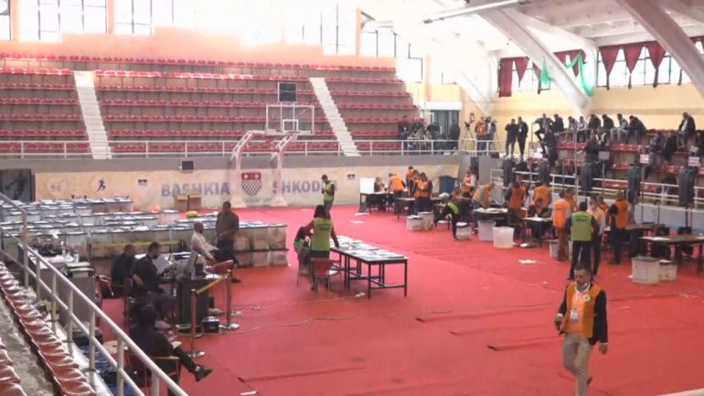 Mbyllet procesi i numërimit në Tropojë, PD fituese me dyfishin e votave