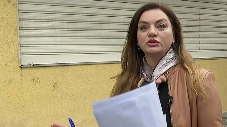 Kandidatja Vokshi padit në KQZ Manastirliun për shkelje të Kodit Zgjedhor