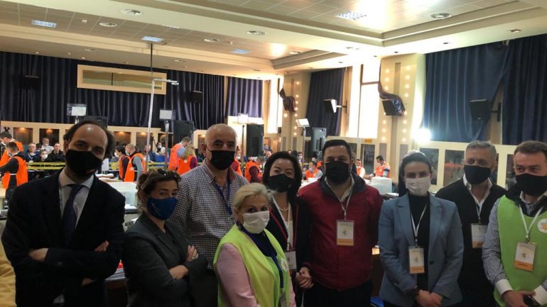 “Askush të mos shpallë fitoren”, Yuri Kim: Jemi duke monitoruar procesin