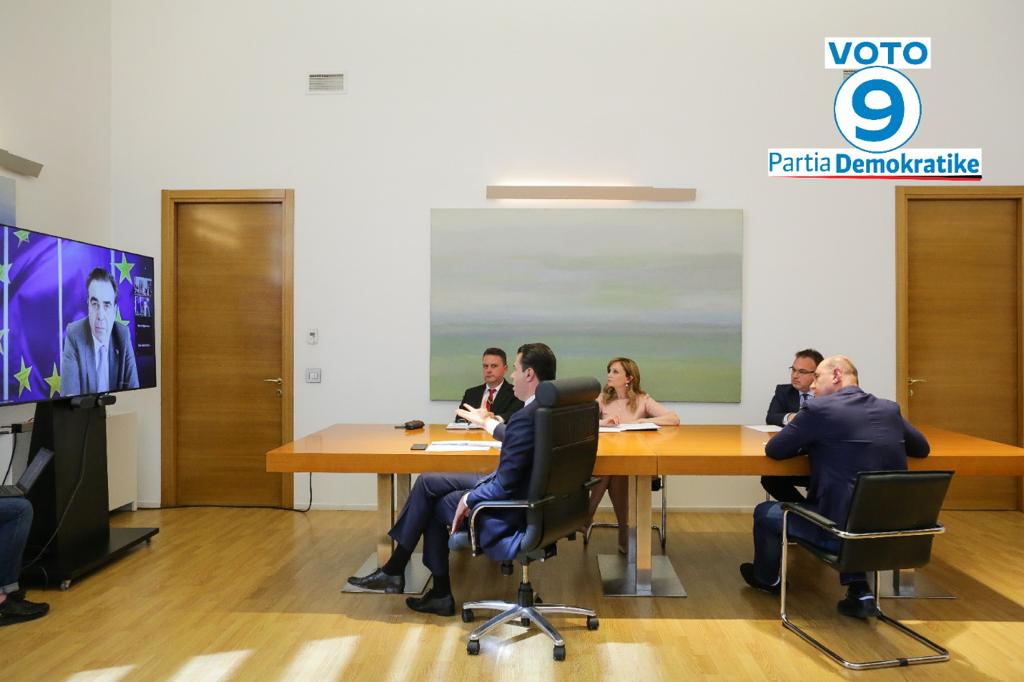 Basha takim online me zv/Presidentin e KE: Brenda 100 ditëve nisim negociatat