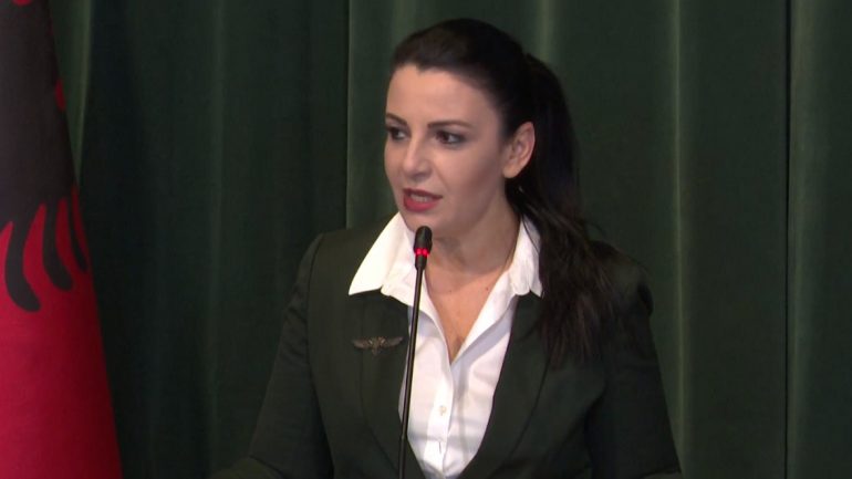 Nënshkruhet marrëveshja për aeroportin e Vlorës, Balluku: Punimet nisin pas 14 muajsh