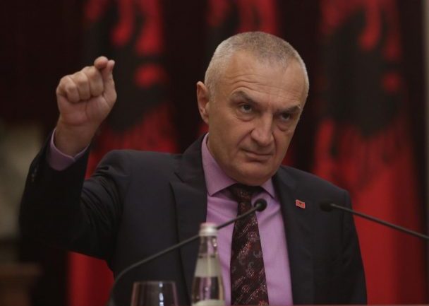 Meta u drejtohet prokurorëve: Një pikë gjaku të derdhet nesër, mjerë ju