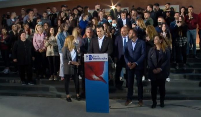 Basha flet pas humbjes: Nuk dorëzohemi, kishim përballë një regjim