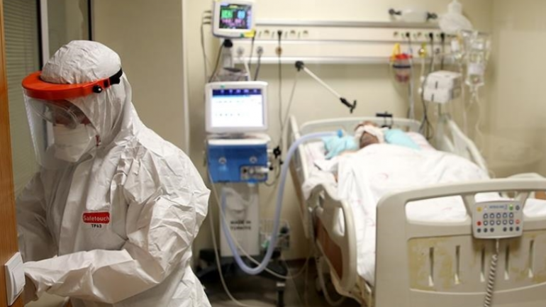 Mbi 2 mijë raste me COVID dhe 66 viktima në Greqi