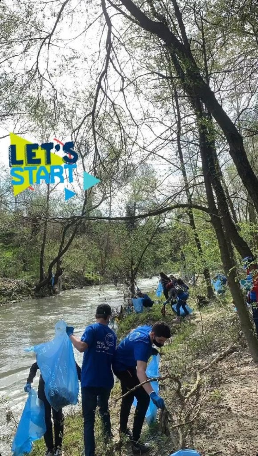 River Cleanup Albania zhvillon aksionin e 13-të, të rinjtë pastrojnë mbetjet përgjatë lumit të Tërkuzës