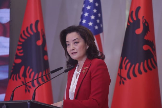 Ambasadorja Yuri Kim: OSHEE më siguroi se do të ketë energji elektrike në çdo qendër votimi