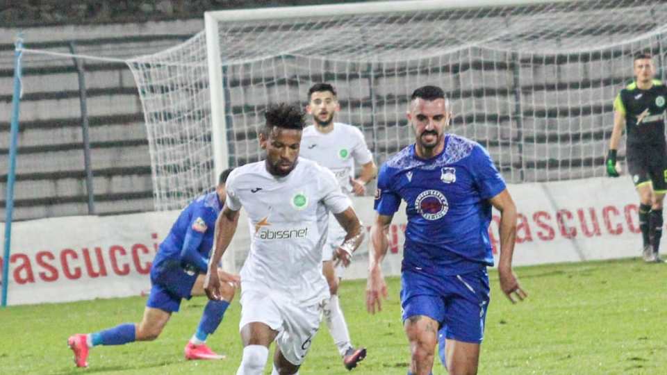 Apolonia-Teuta, sfidë e lehtë në letër për durrsakët por…