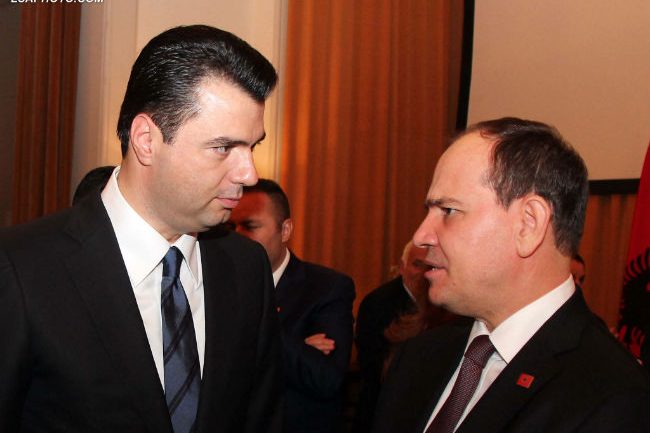 Pas Kadillit, edhe Nishani kërkon largimin e Bashës: PD s’është pronë personale