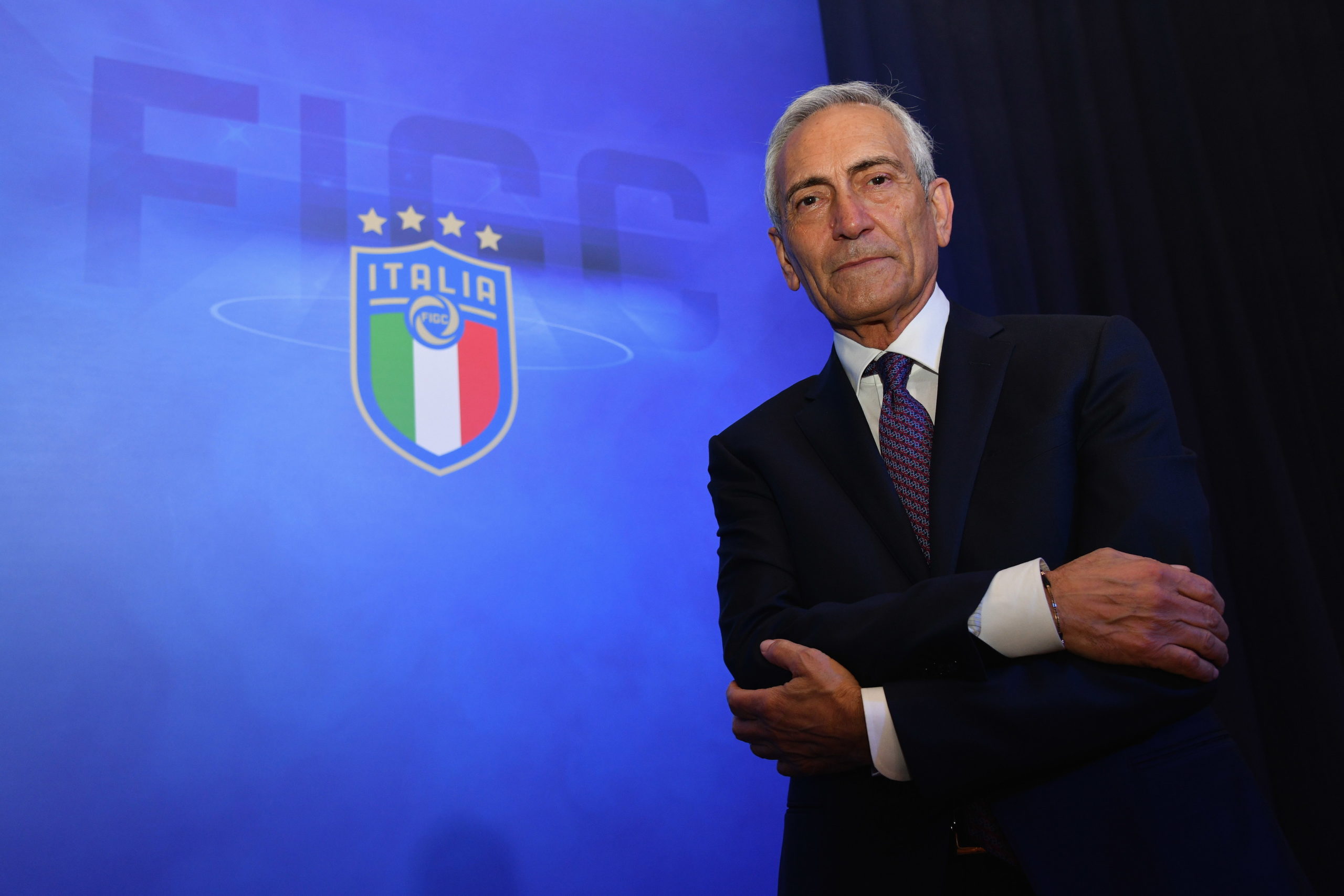 Gravina: Italia drejt rihapjes së stadiumeve