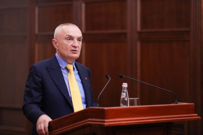 Bujqësia, Meta: Vetëm “thërrimet” përfundojnë tek fermerët, 25 prilli është referendum popullor