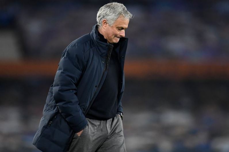 Papunësia zgjat shumë pak për Murinjon, portugezi zyrtarizohet si komentator i Evropianit