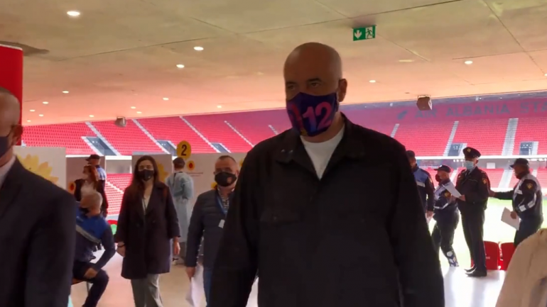 Greva në Rinas/ Rama: Forcat e së shkuarës po sfidojnë kryeministrin e gabuar