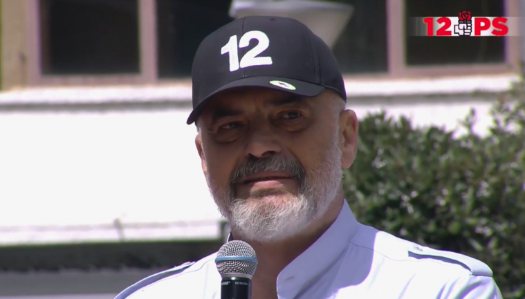 Rama: 208 mijë vaksina mbërrijnë sot në Rinas