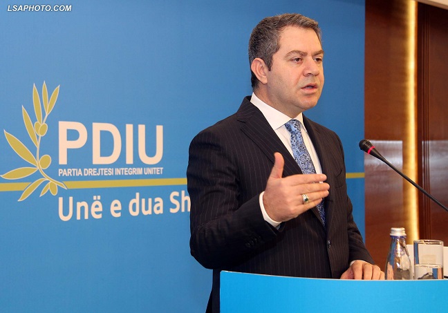 Idrizi: 110 mln € për Becchettin t’i paguajë Rama, sillet si despot i një regjimi rrumpallë