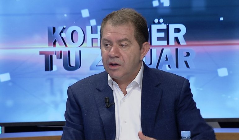 Deklaratat e Vuçiç për zgjedhjet e 25 prillit/ Idrizi: Sa herë e ndihmojnë, përfundon keq