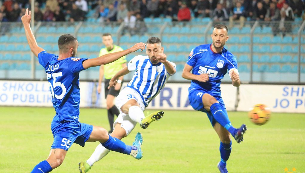 Teuta dhe problemet në shtëpi!