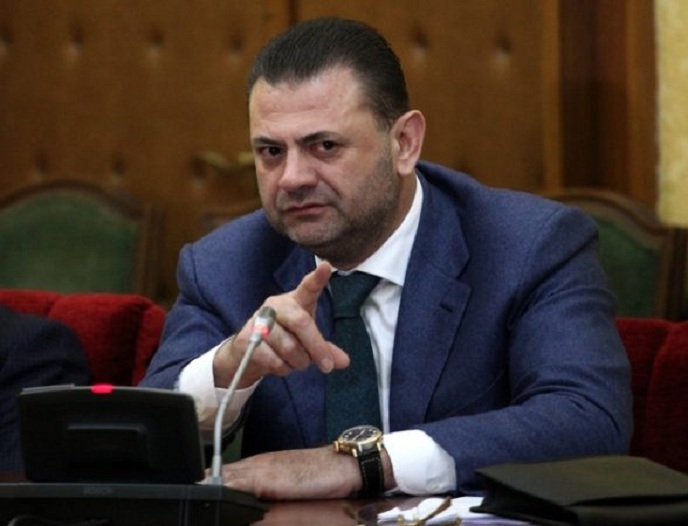 Ambasada e SHBA kthen përgjigje për Tom Doshin, Prokuroria: Presim informacion dhe nga Interpol