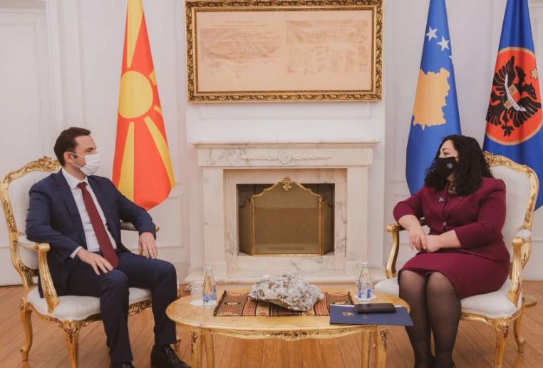 Vjosa Osmani: Nuk pranojmë ide që prekin kufijtë, janë të rrezikshme për rajonin!