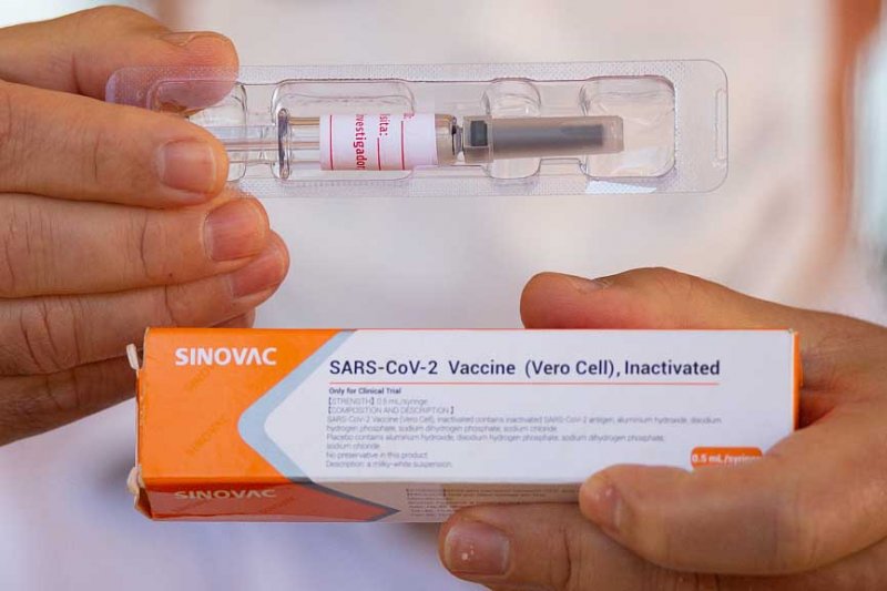 Studimi/ Vaksina kineze mbi 90% efektive për parandalimin e shtrimeve në kujdesin intensiv